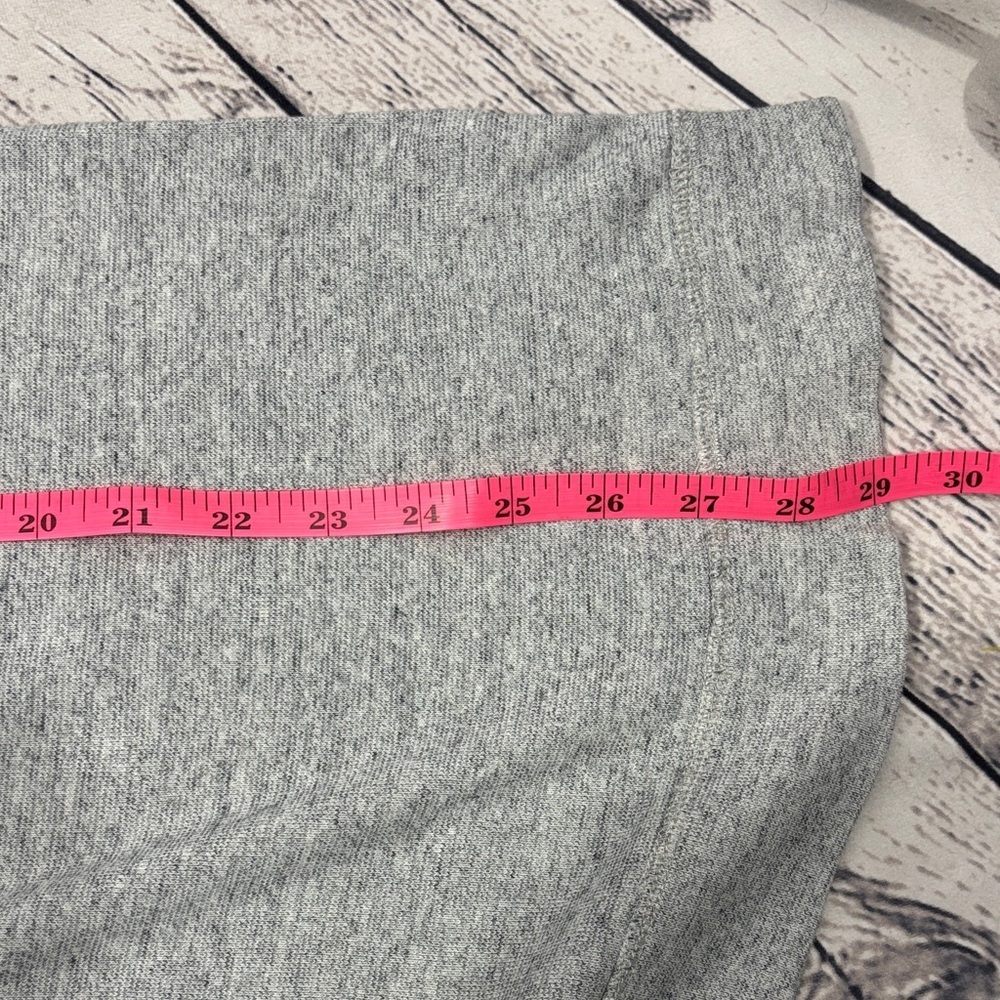 J. Crew Men's Heather Gray Crewneck Sweater - Picture 6 of 6